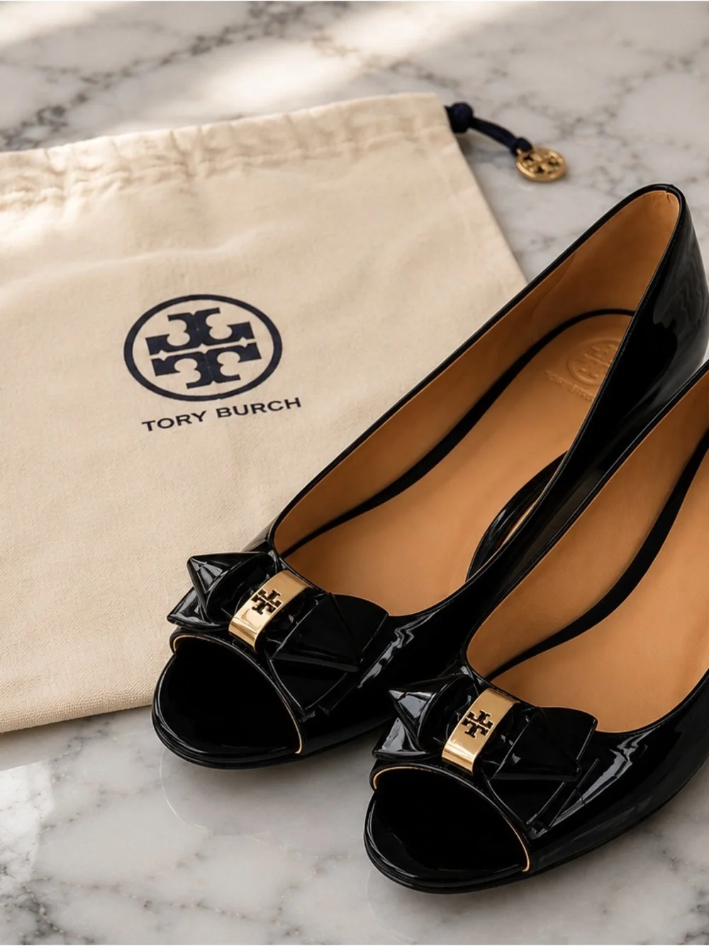 Tory Burch Chelsea Patent Leather Peep Toe Wedge Pumps – Black -9M size
